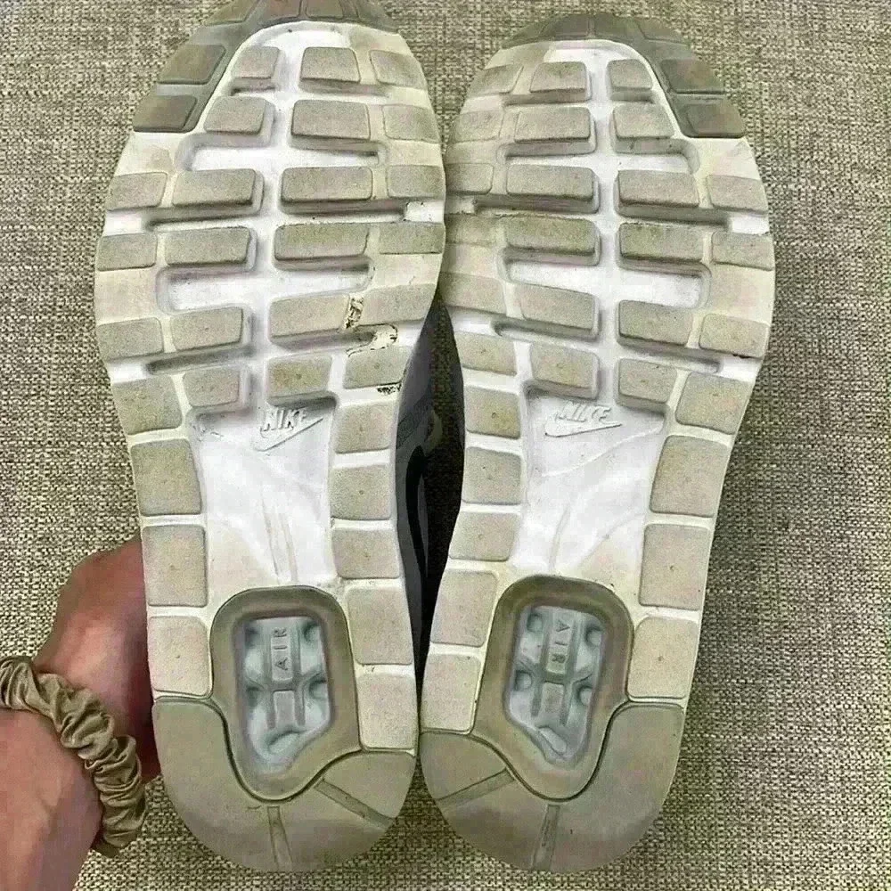 Nike Mens Air Max Zero White